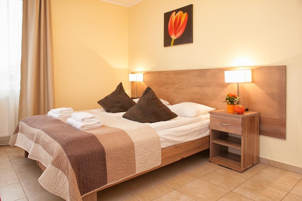 מיילנו Planeta Hotel מראה חיצוני תמונה