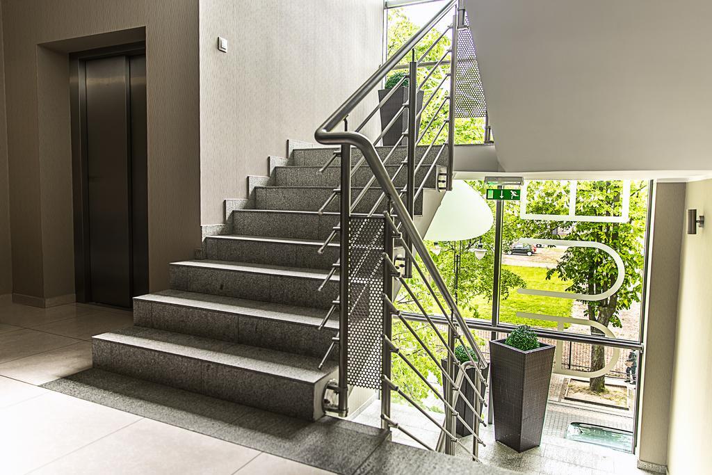 מיילנו Planeta Hotel מראה חיצוני תמונה